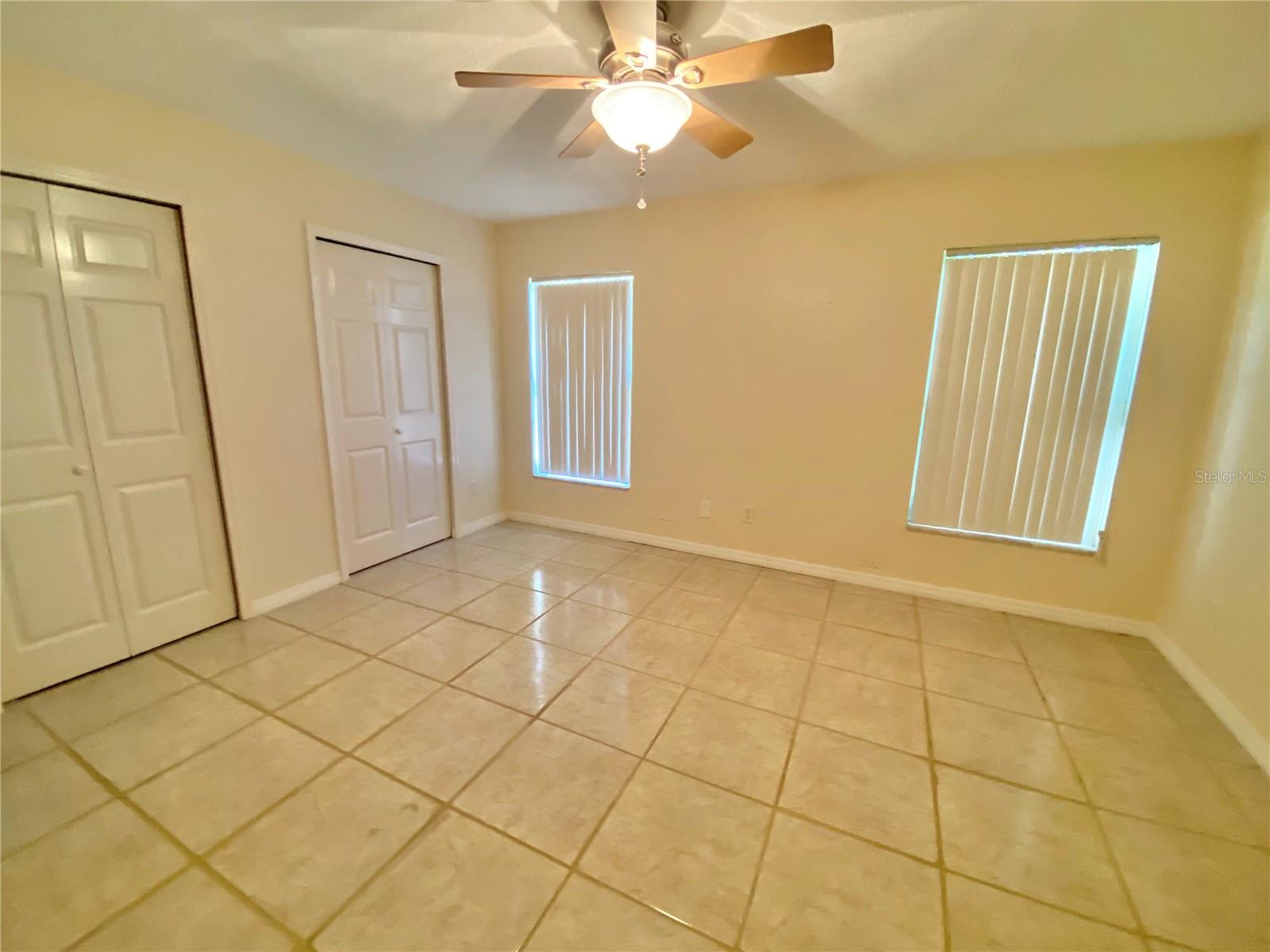 10401 Larissa St Property Photo 6