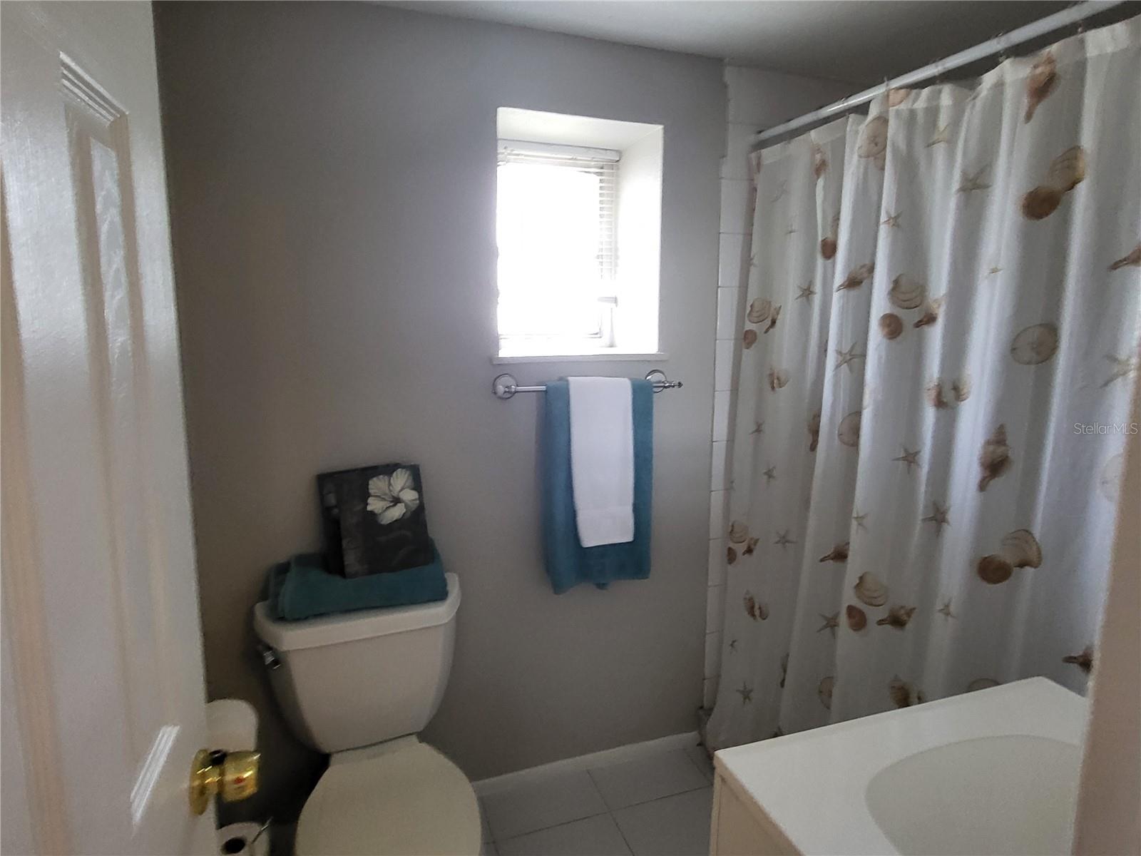 211 W Bay Ave #a Property Photo 13