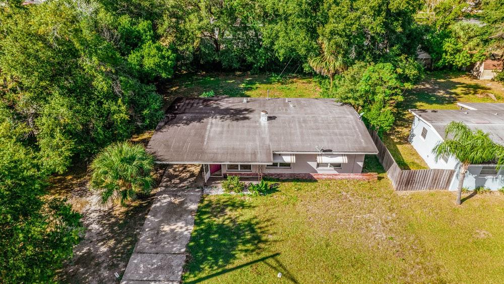 O6115229 Property Photo 7
