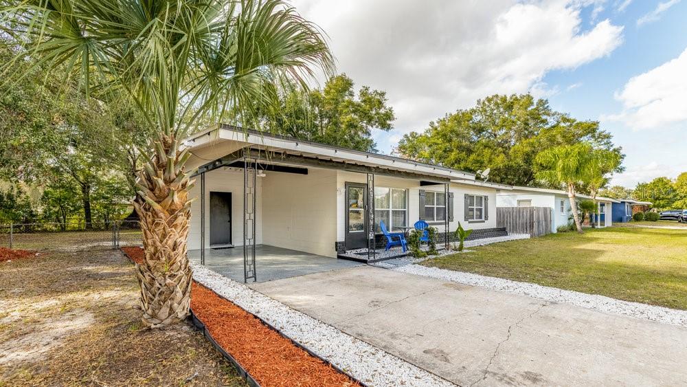O6115229 Property Photo 28