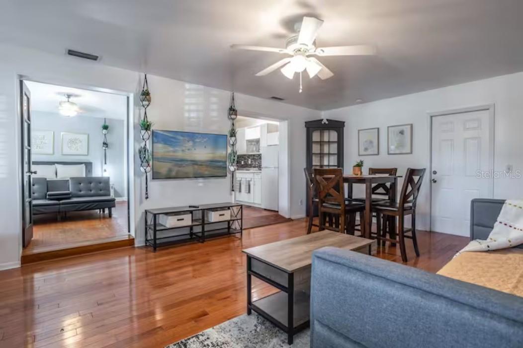 O6118210 Property Photo 1