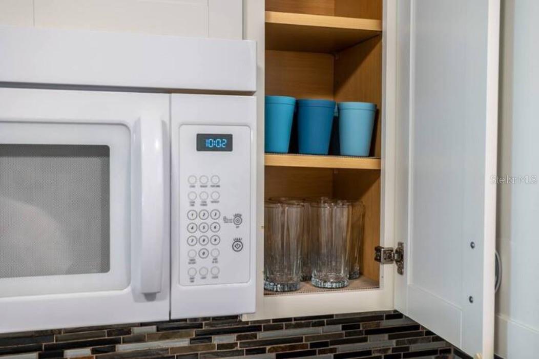 O6118210 Property Photo 22