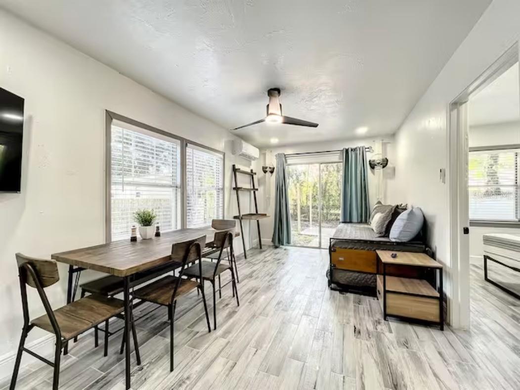 O6118626 Property Photo 5