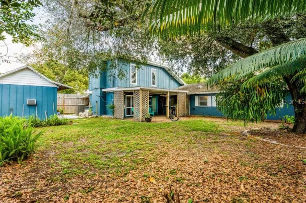 O6119607 Property Photo 15