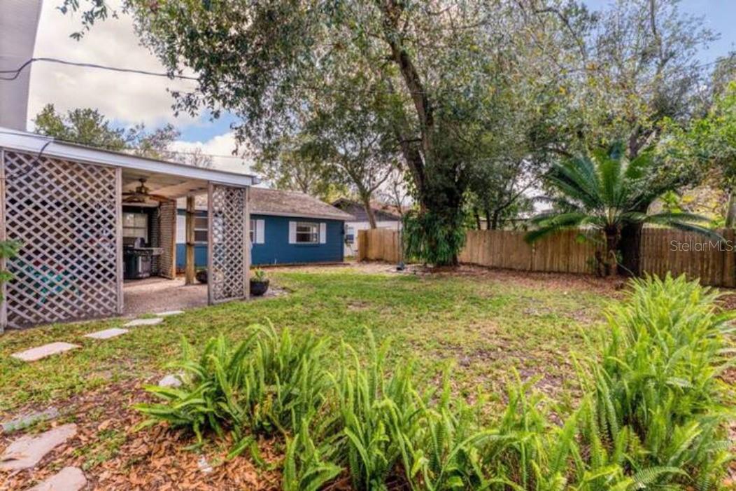 O6119607 Property Photo 23