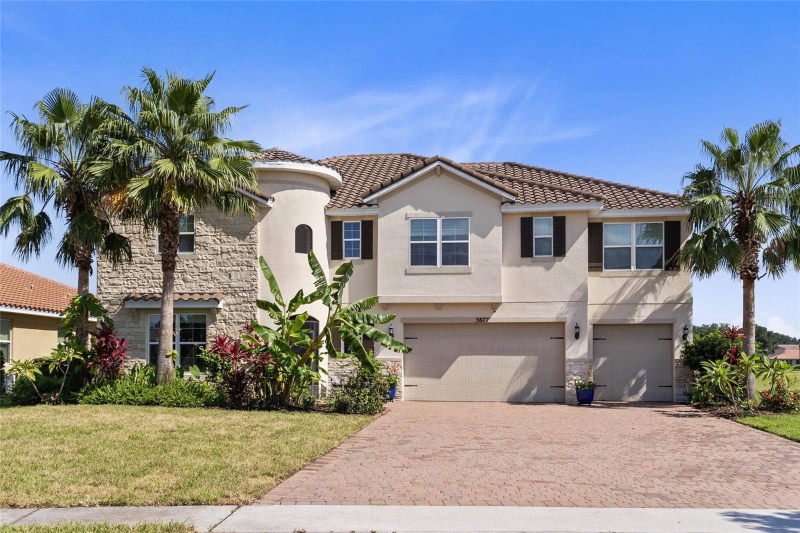 3877 Shoreside Dr Property Photo 1