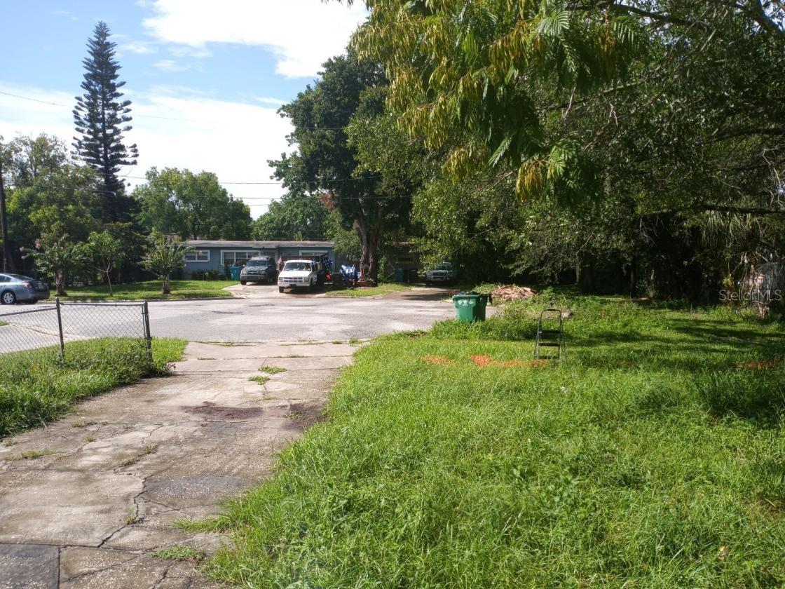 4022 Shellman St Property Photo 4