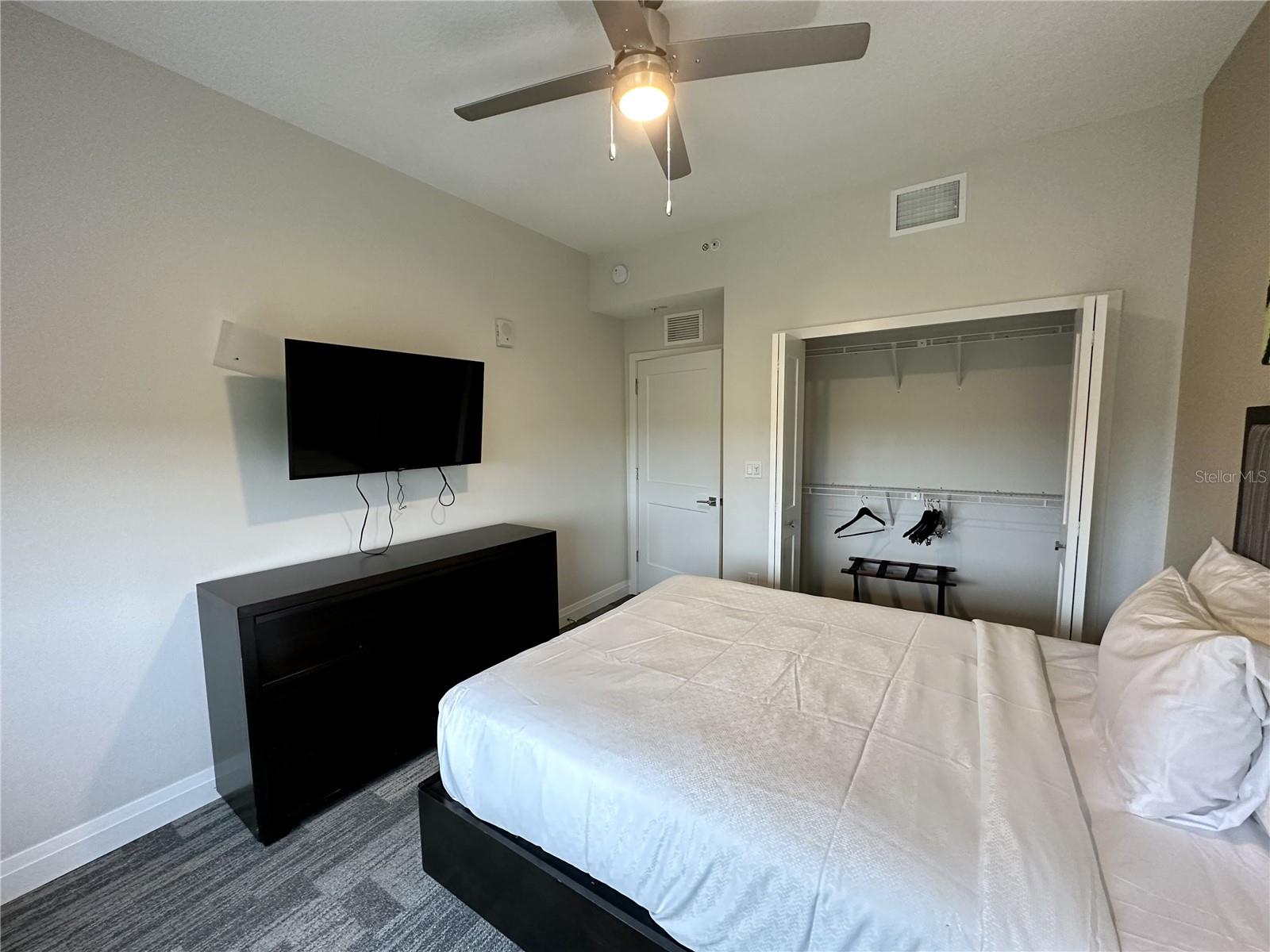 14501 Grove Resort Ave #2541 Property Photo 16