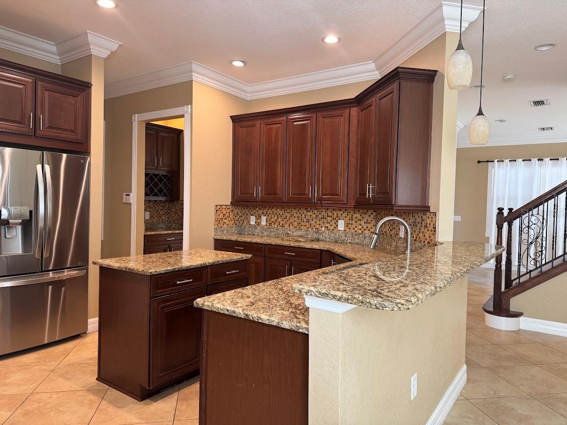 10324 Henbury St Property Photo 6
