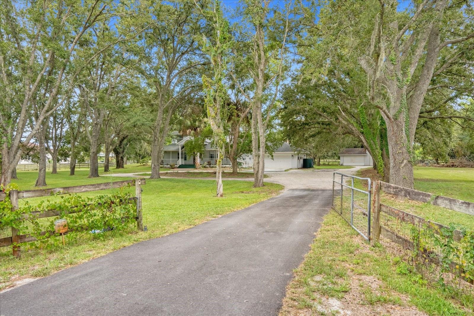 7280 Hawkins Road Property Photo 4