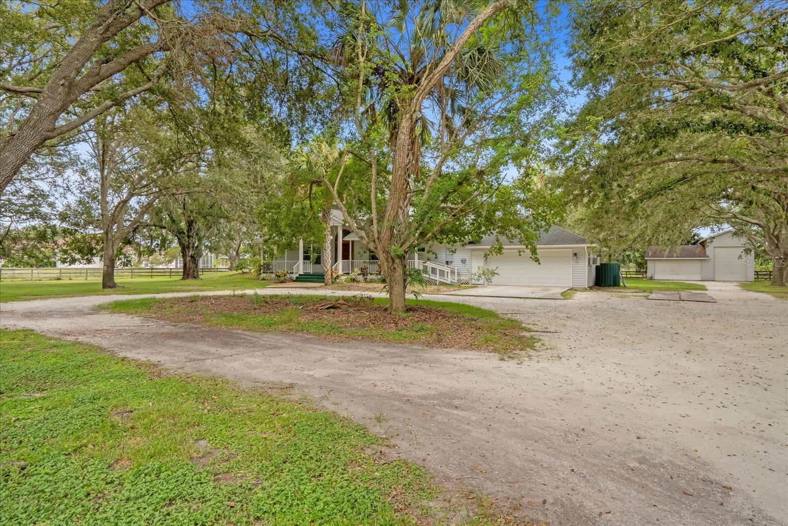 7280 Hawkins Road Property Photo 5