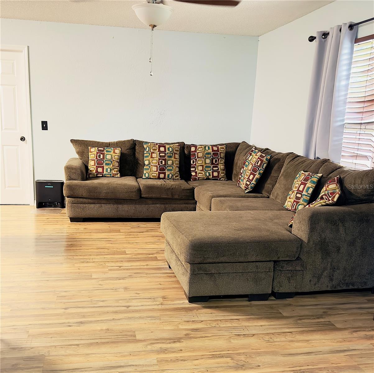 1349 Lamplighter Way Property Photo 5