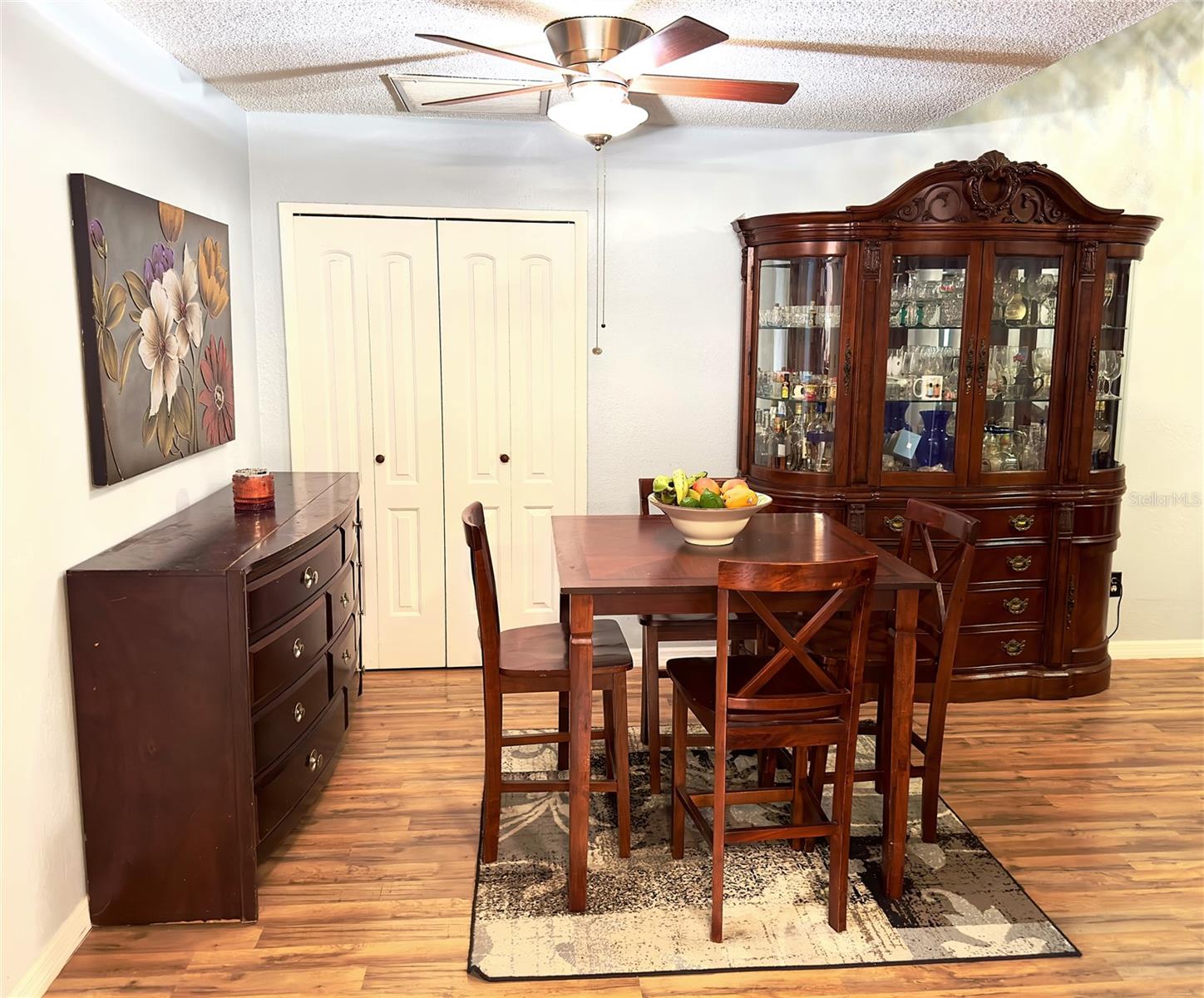 1349 Lamplighter Way Property Photo 12