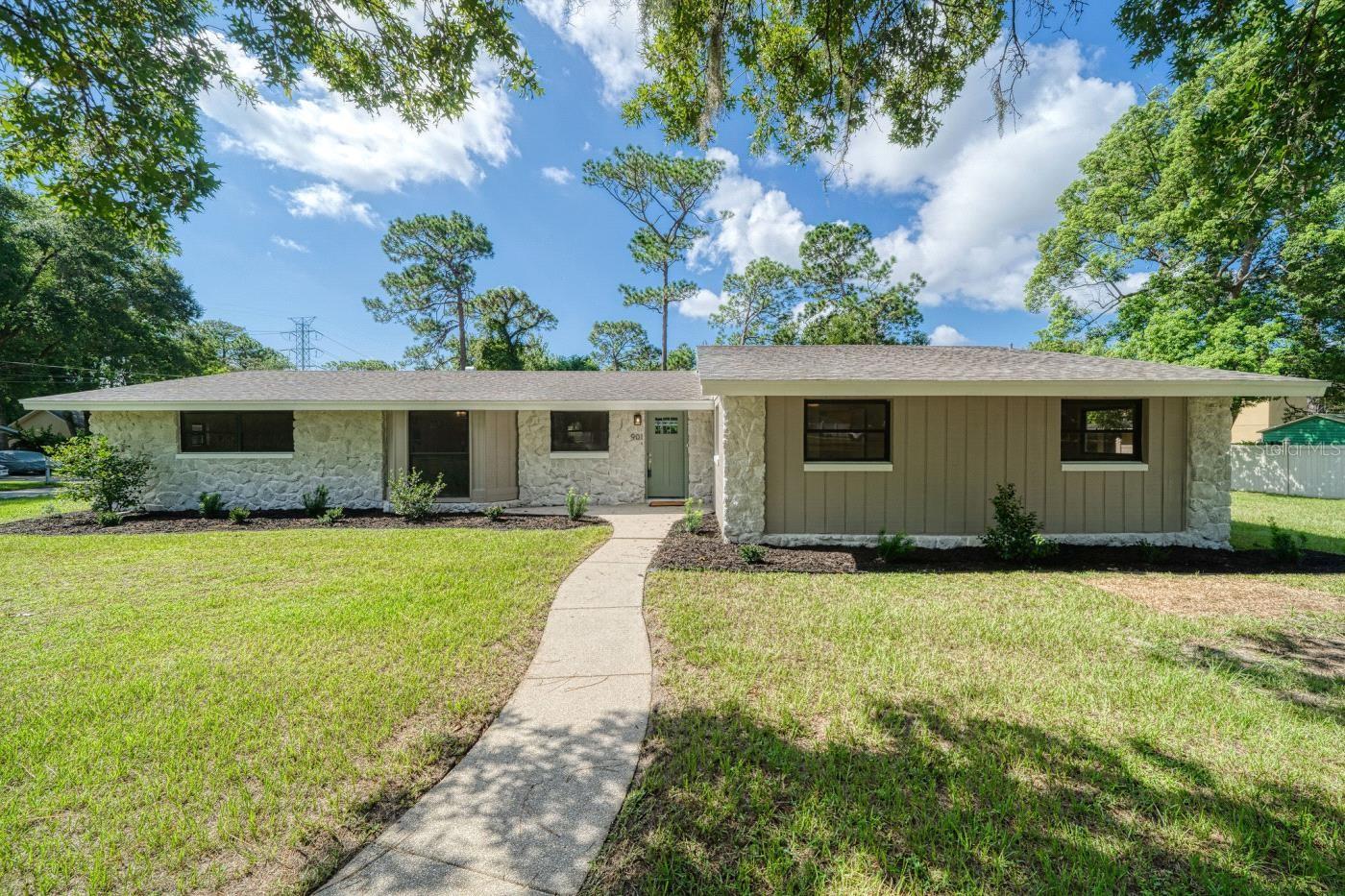901 Charlotte Street Property Photo