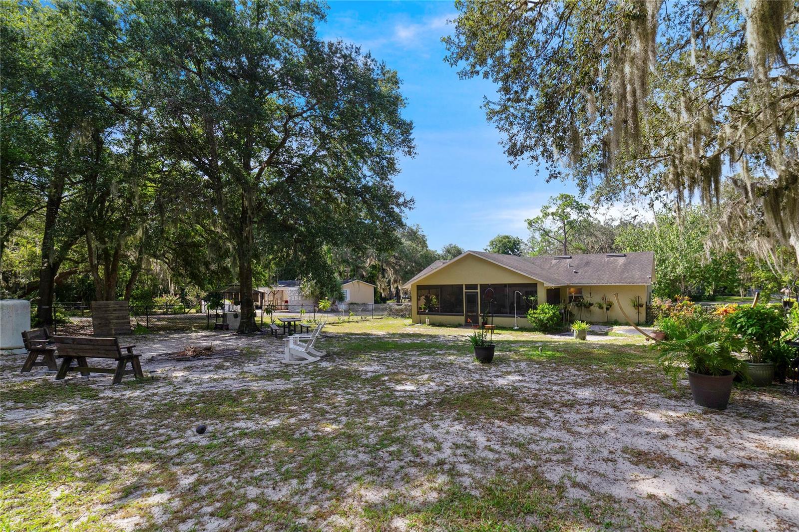 1937 Section Drive Property Photo 17