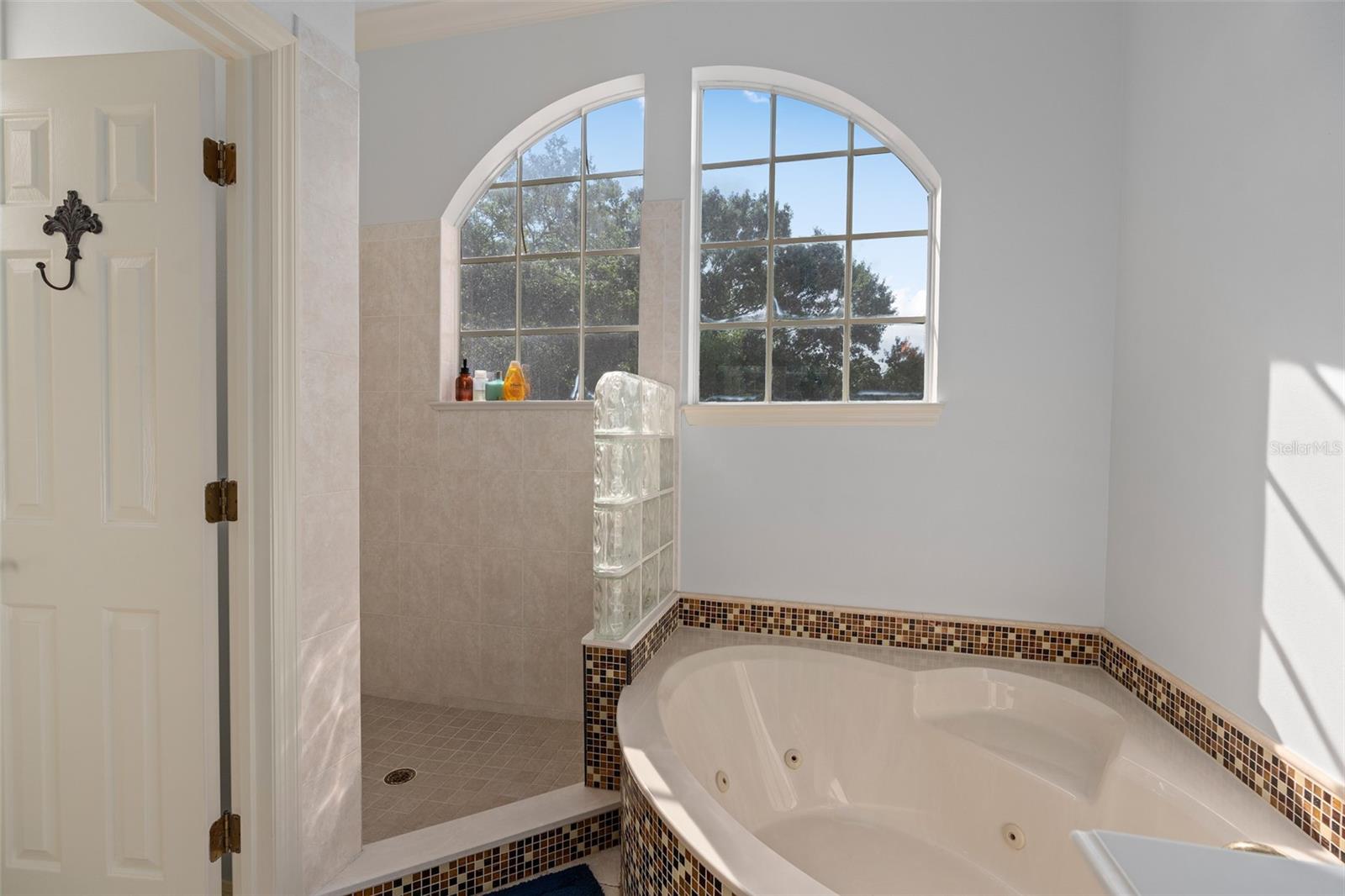 1267 Glencrest Drive Property Photo 20
