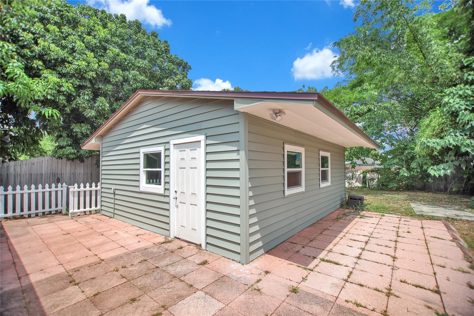 749 Timor Avenue Property Photo 37