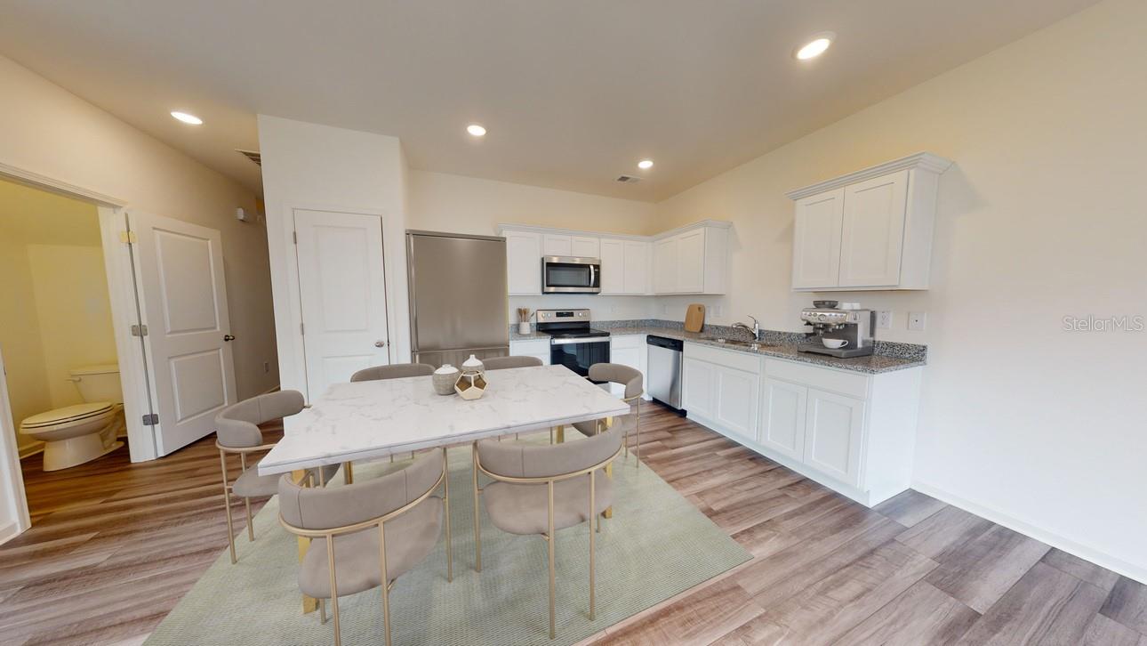 6237 Bucket Court Property Photo 3
