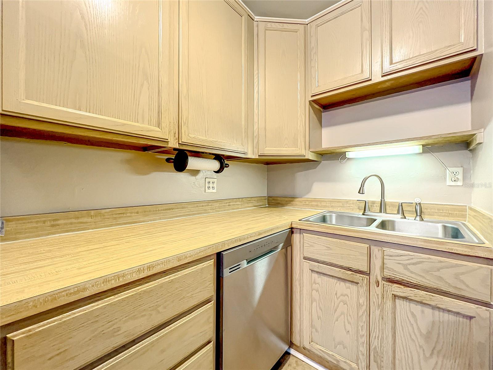 4922 Cliveden Drive Property Photo 19