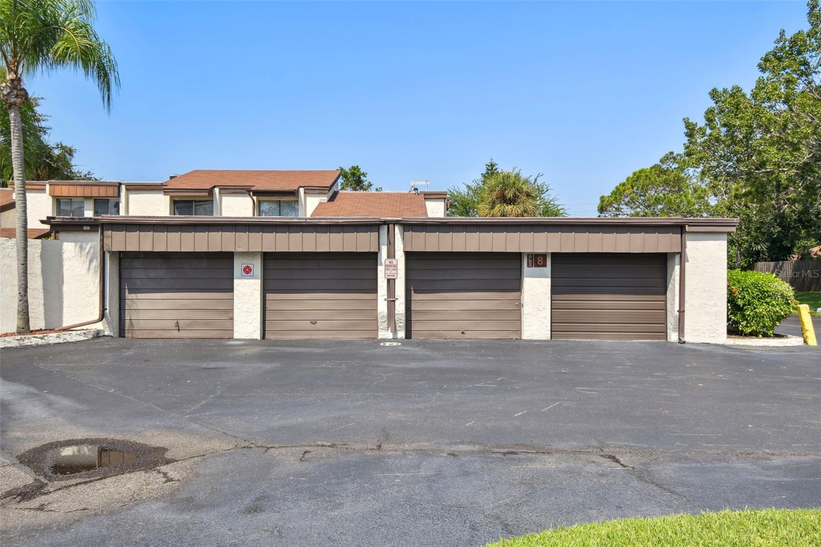1881 N Hercules Avenue #803 Property Photo 2
