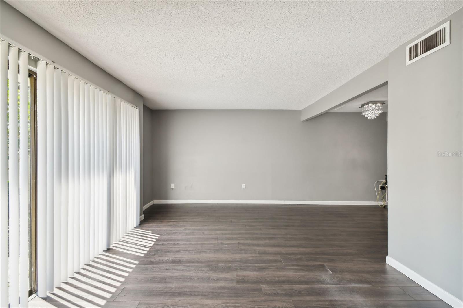 1881 N Hercules Avenue #803 Property Photo 12