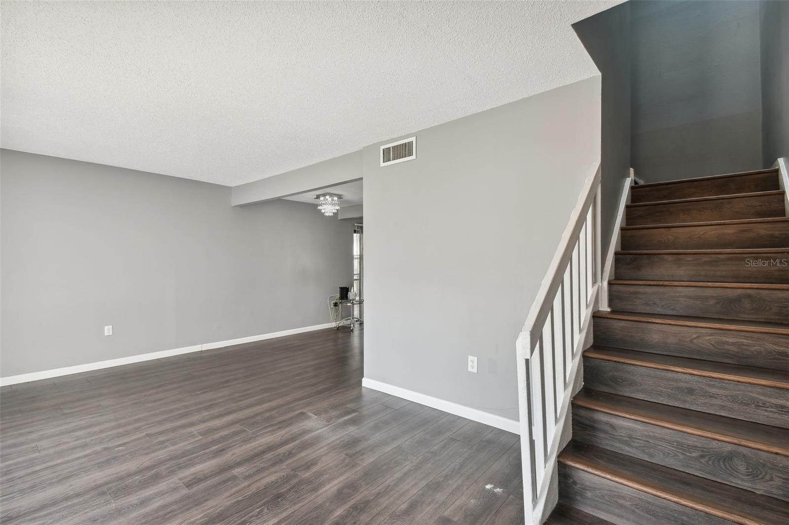 1881 N Hercules Avenue #803 Property Photo 23