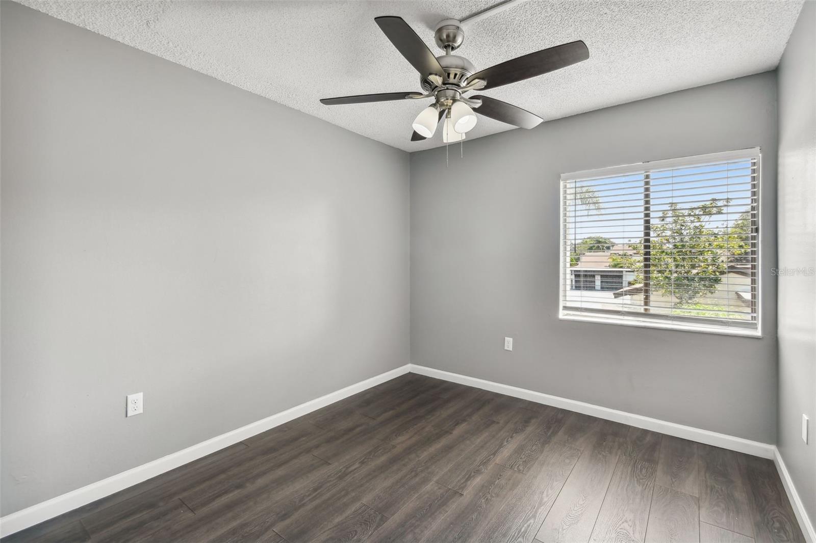 1881 N Hercules Avenue #803 Property Photo 35