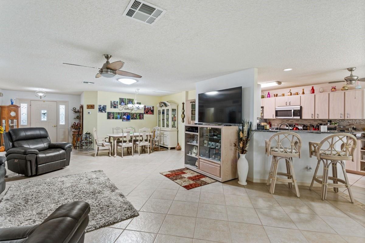9656 Sw 93rd Loop Property Photo 3