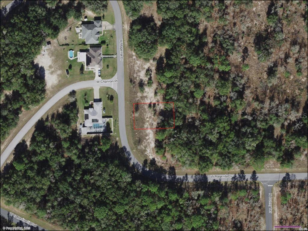 2047 W Magenta Drive Property Photo 1