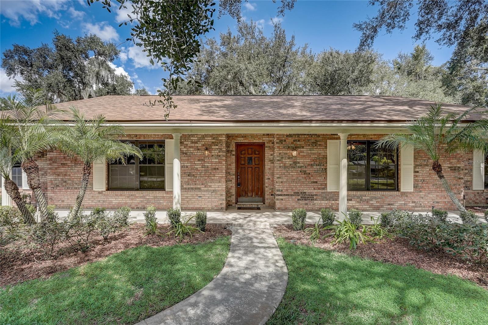 1601 Regal Oak Drive Property Photo 10