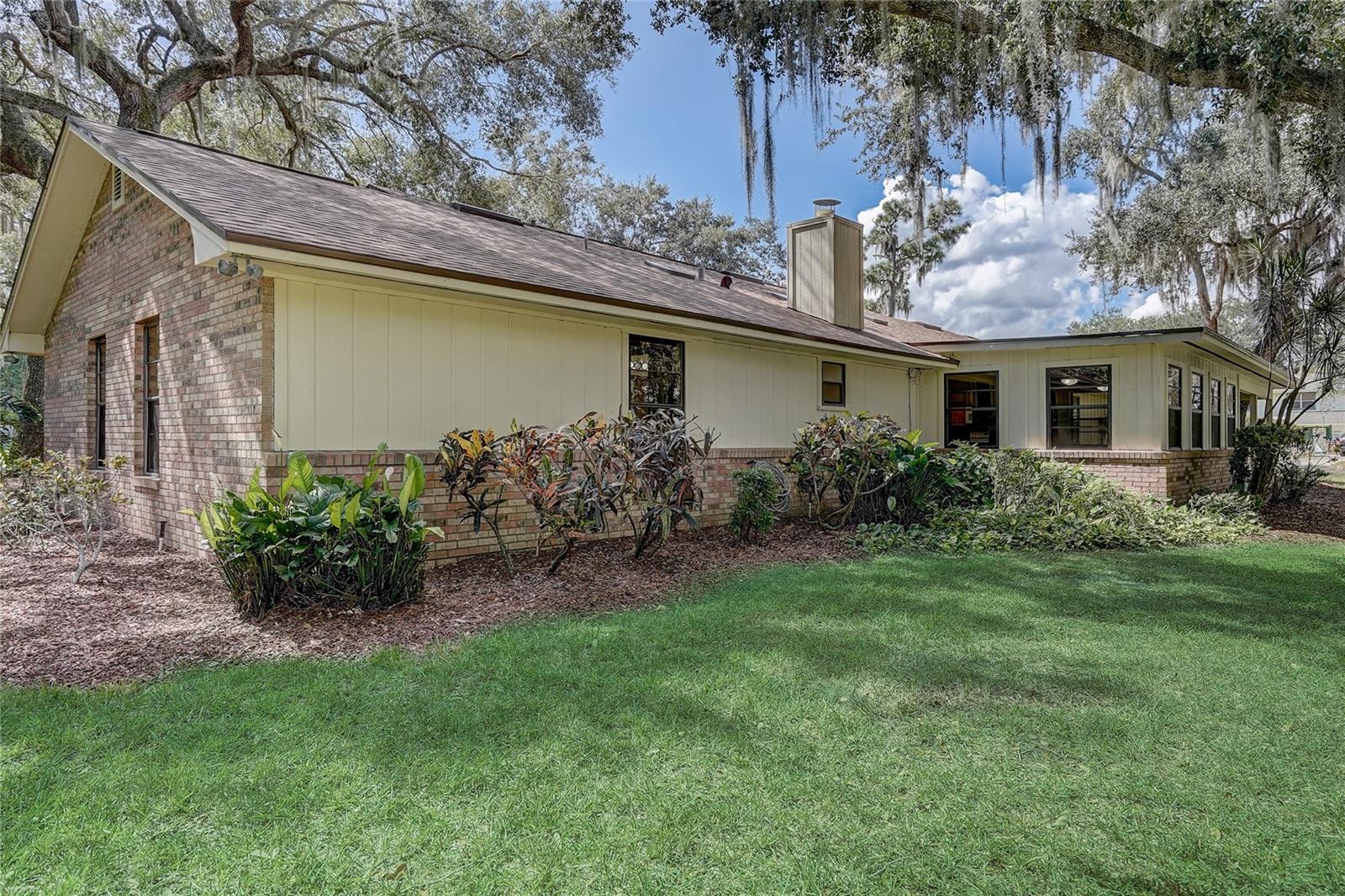 1601 Regal Oak Drive Property Photo 34