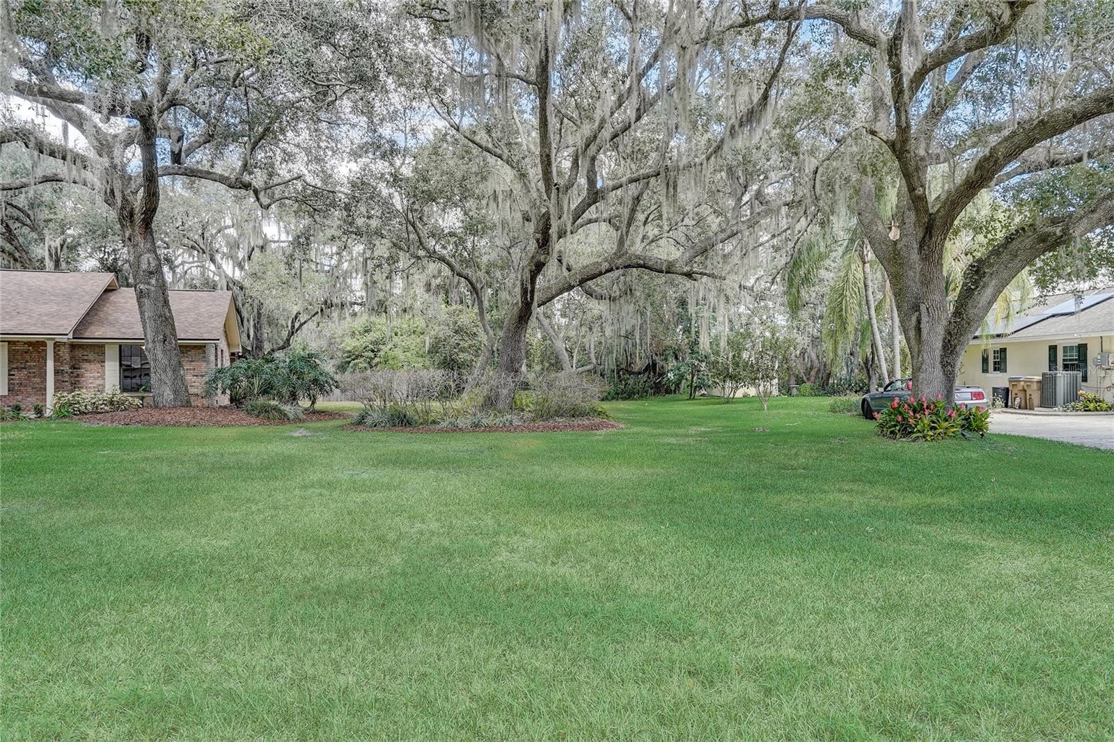 1601 Regal Oak Drive Property Photo 36