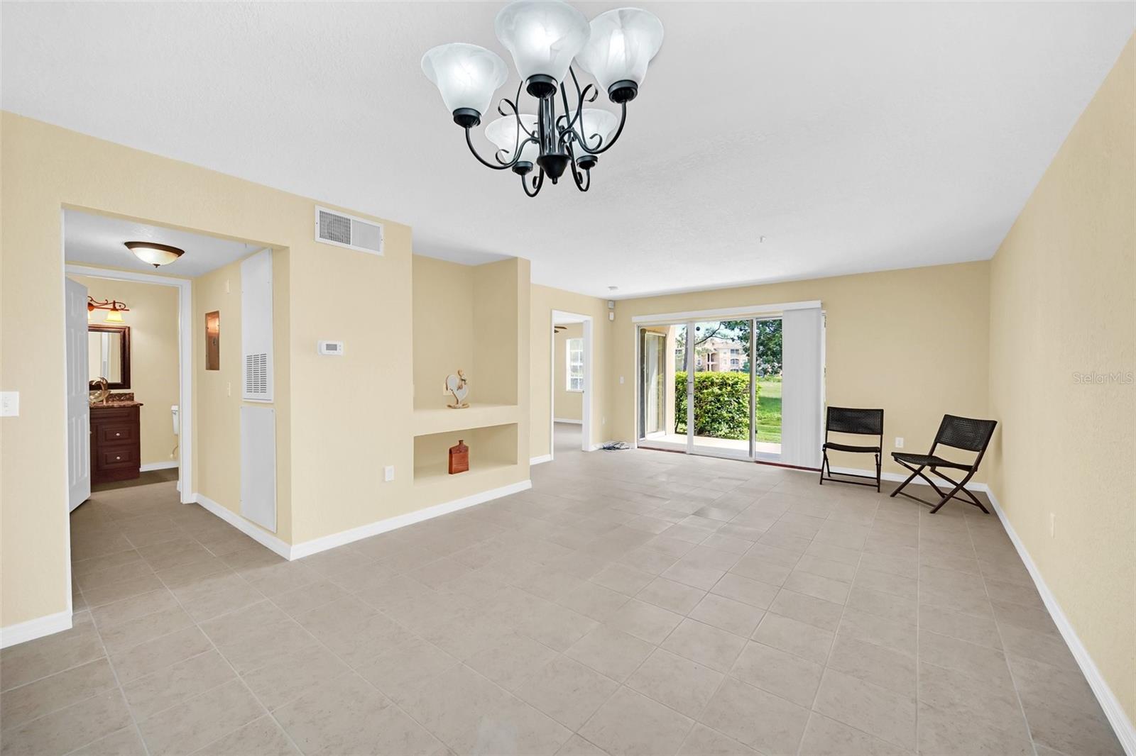 14049 Fairway Island Drive #115 Property Photo 6