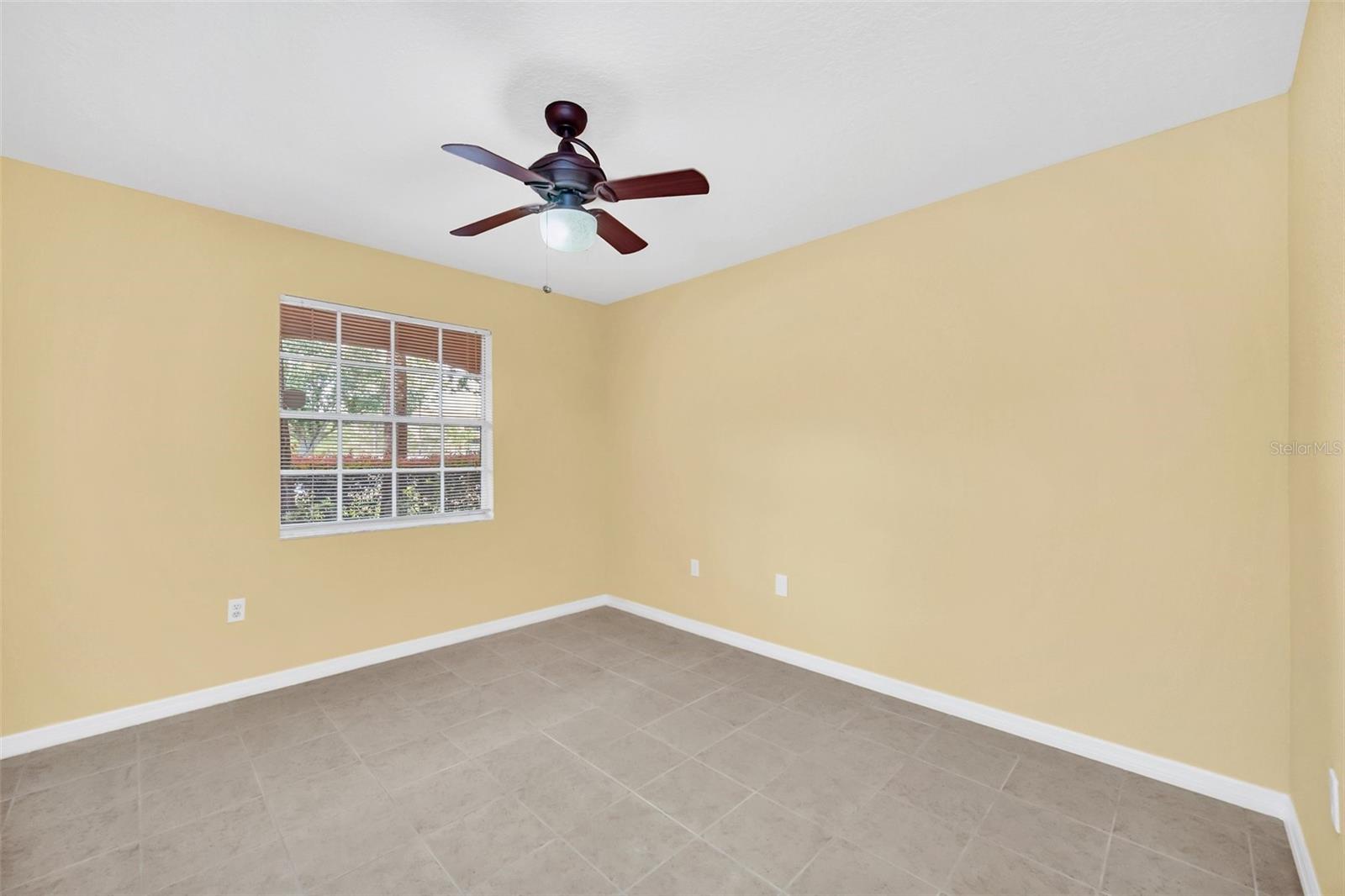 14049 Fairway Island Drive #115 Property Photo 10