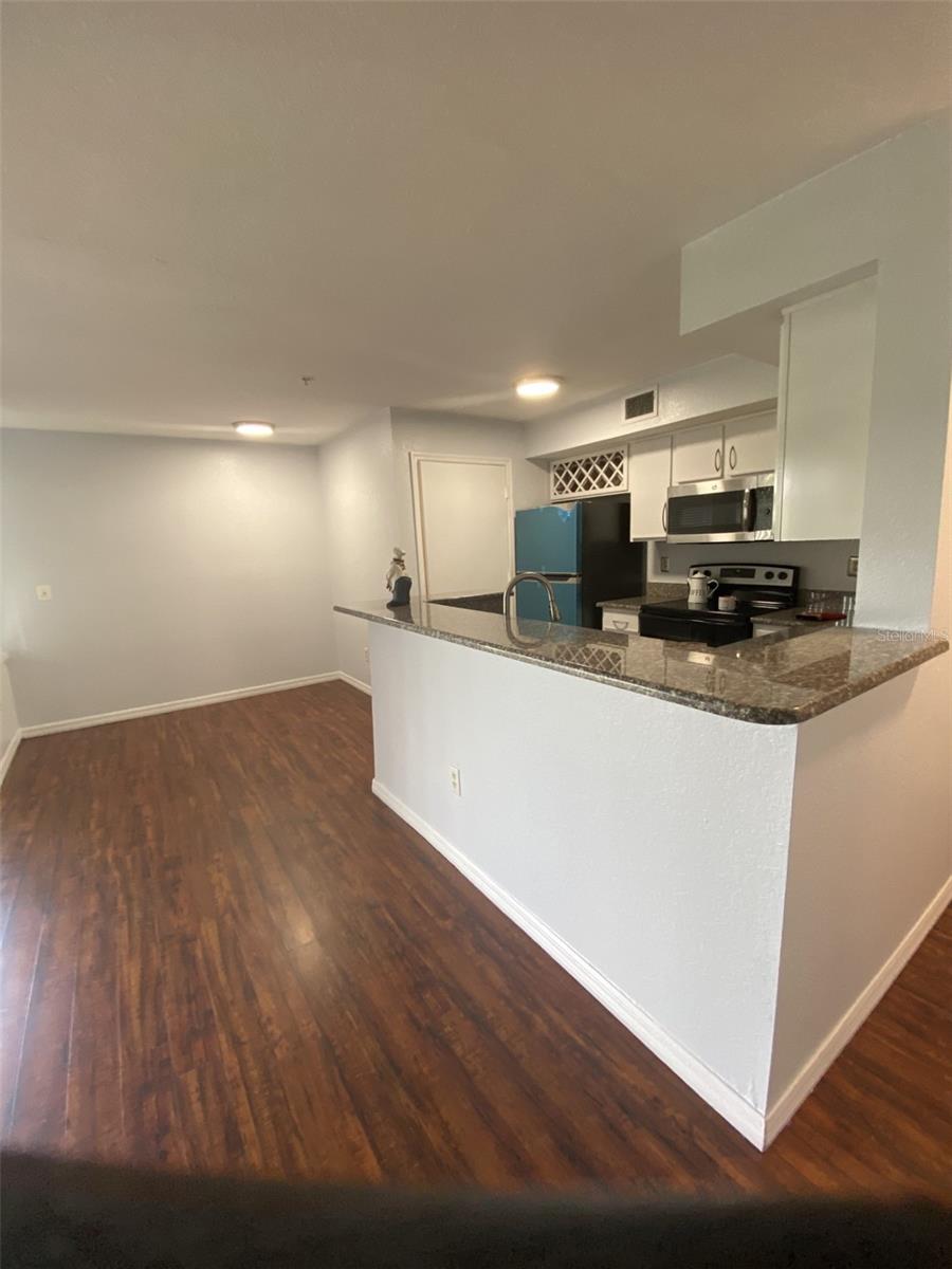 7320 Westpointe Blvd #511 Property Photo 14