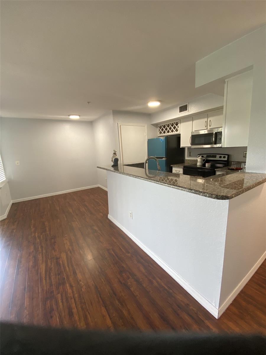 7320 Westpointe Blvd #511 Property Photo 15