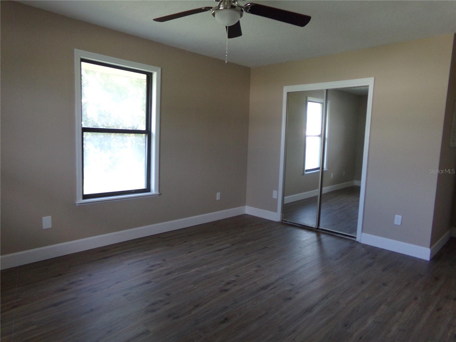 831 Abbott Ave Property Photo 16