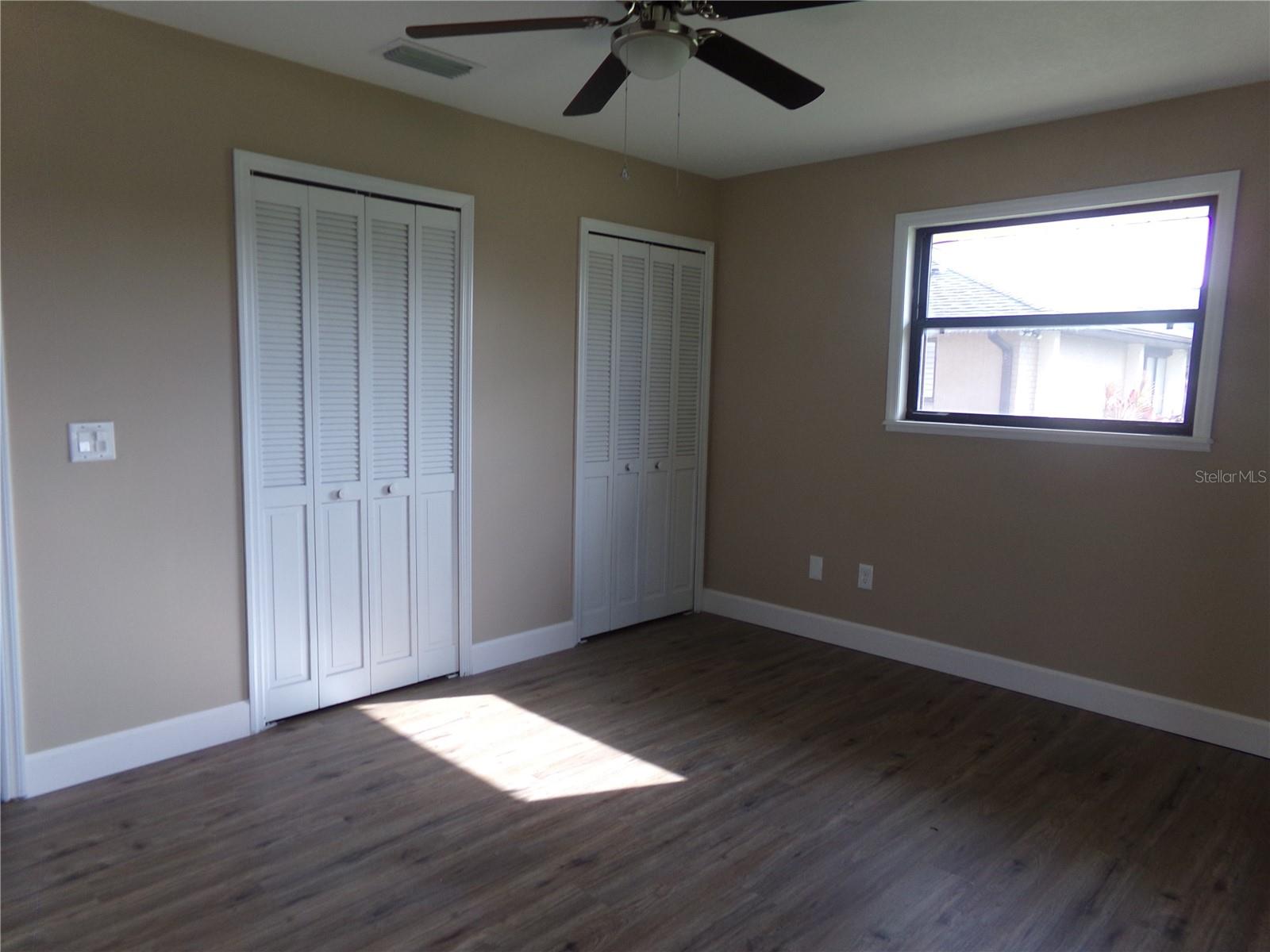 831 Abbott Ave Property Photo 23