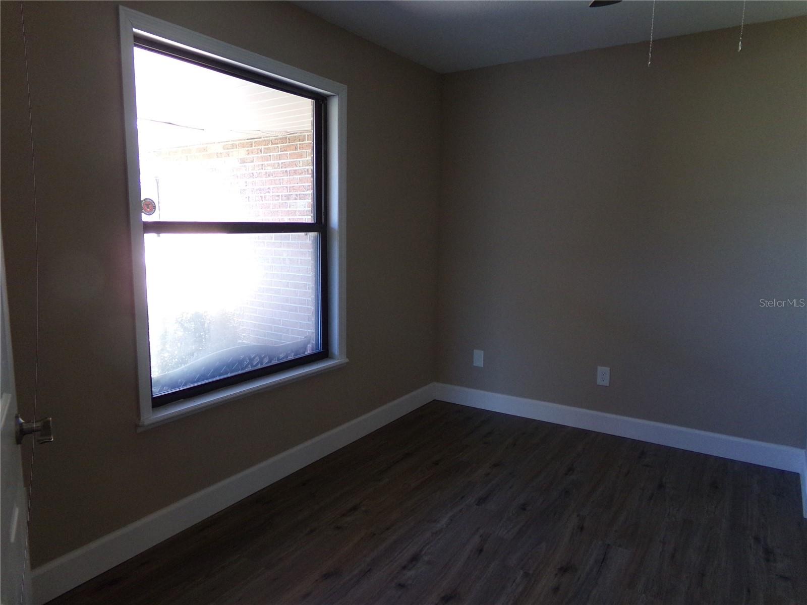 831 Abbott Ave Property Photo 26