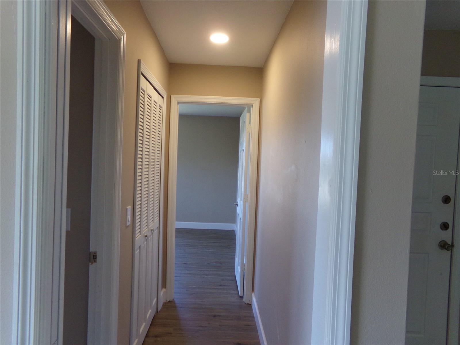 831 Abbott Ave Property Photo 27