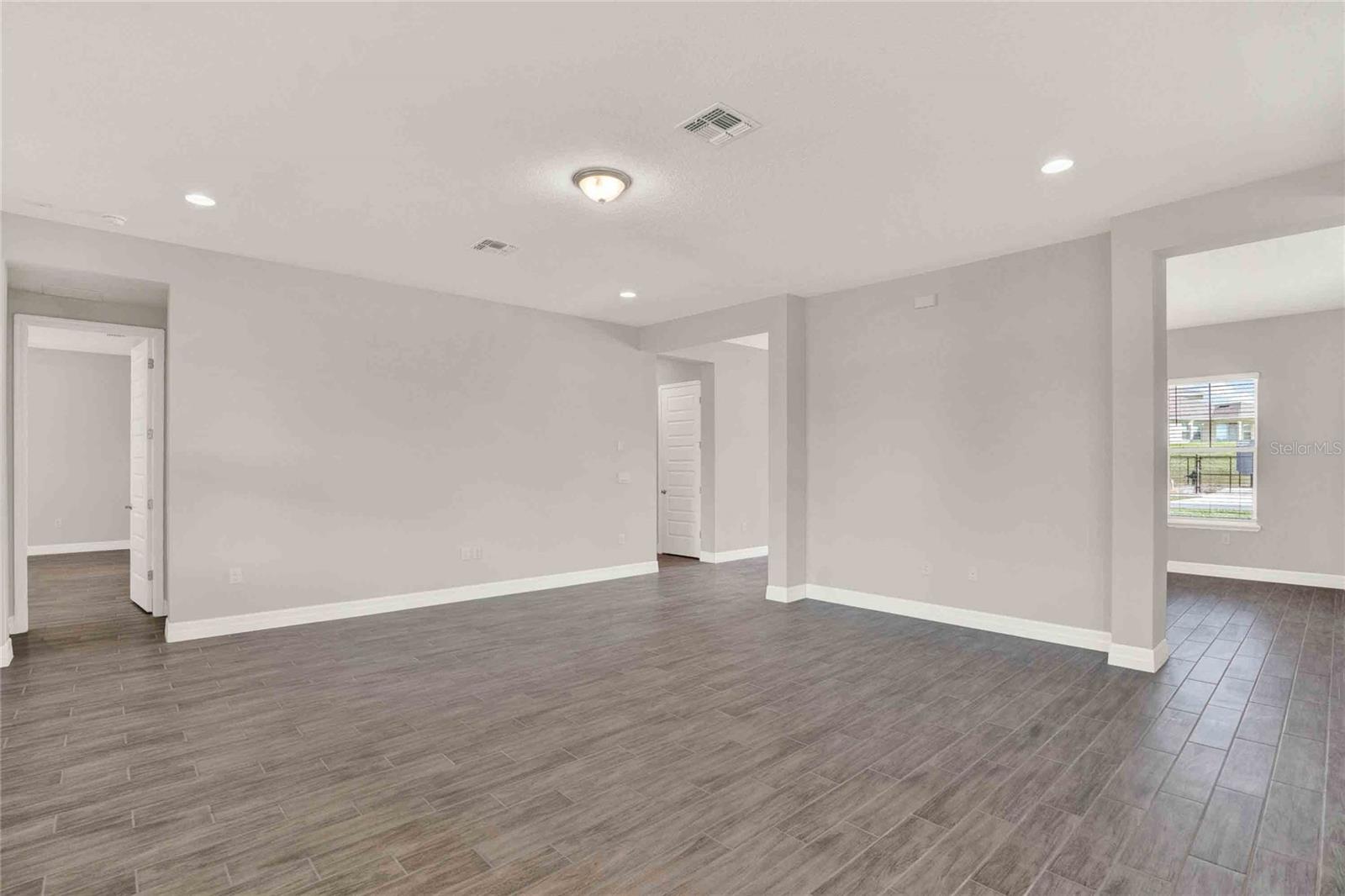 17814 Hither Hills Cir Property Photo 11