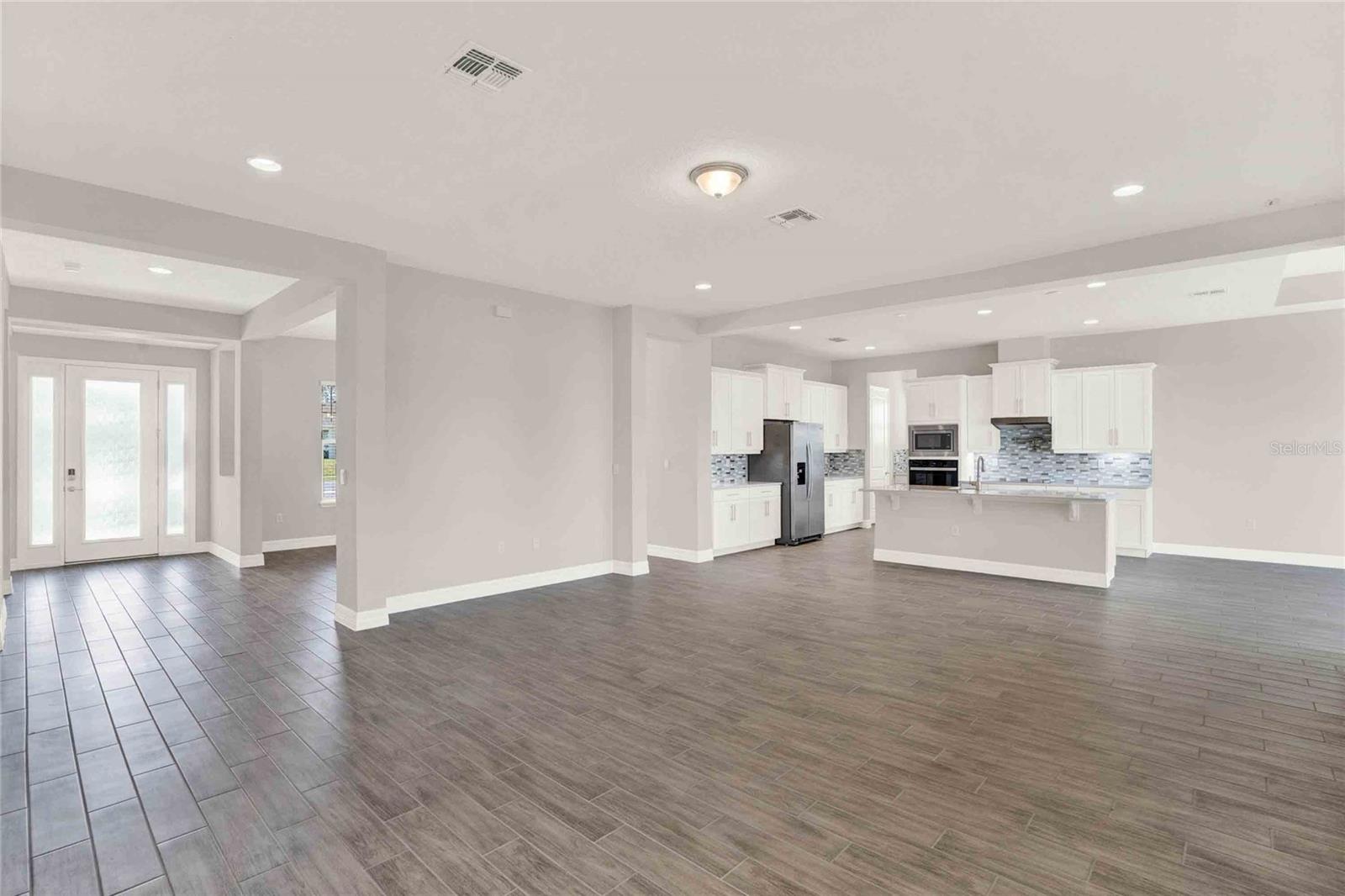 17814 Hither Hills Cir Property Photo 14
