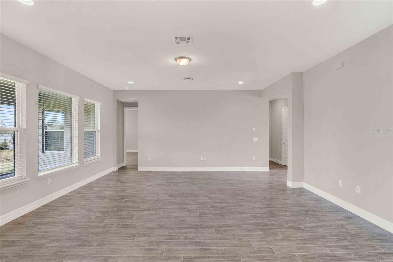 17814 Hither Hills Cir Property Photo 21