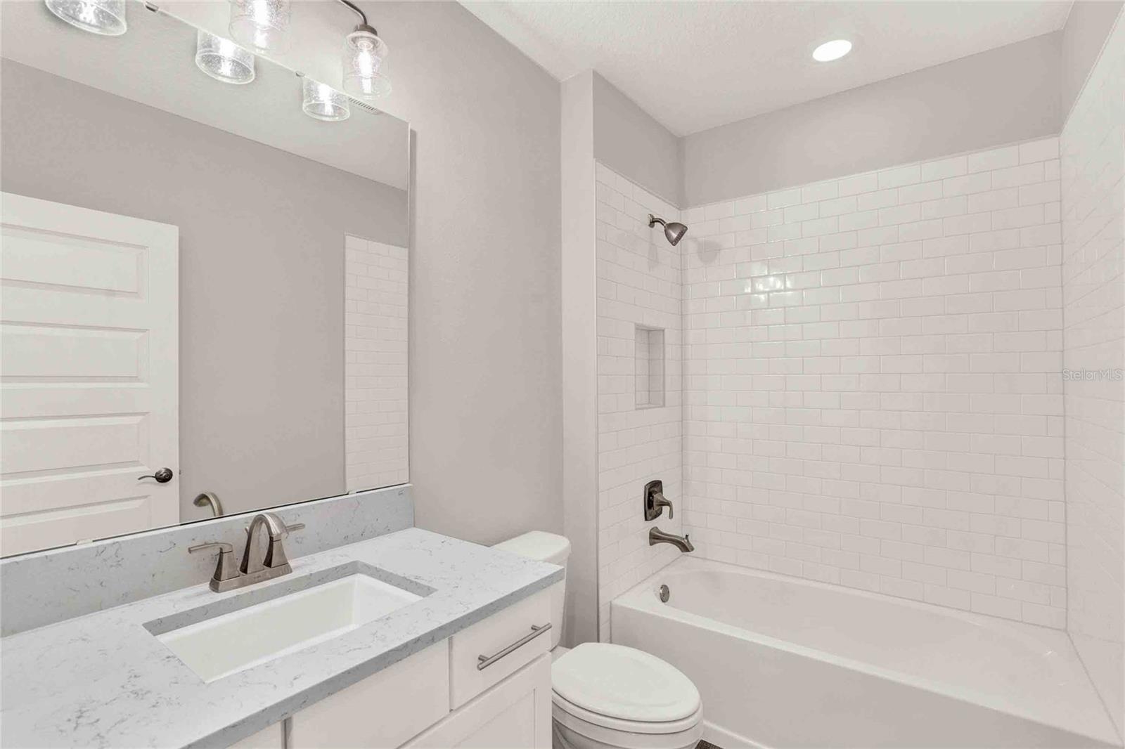 17814 Hither Hills Cir Property Photo 30