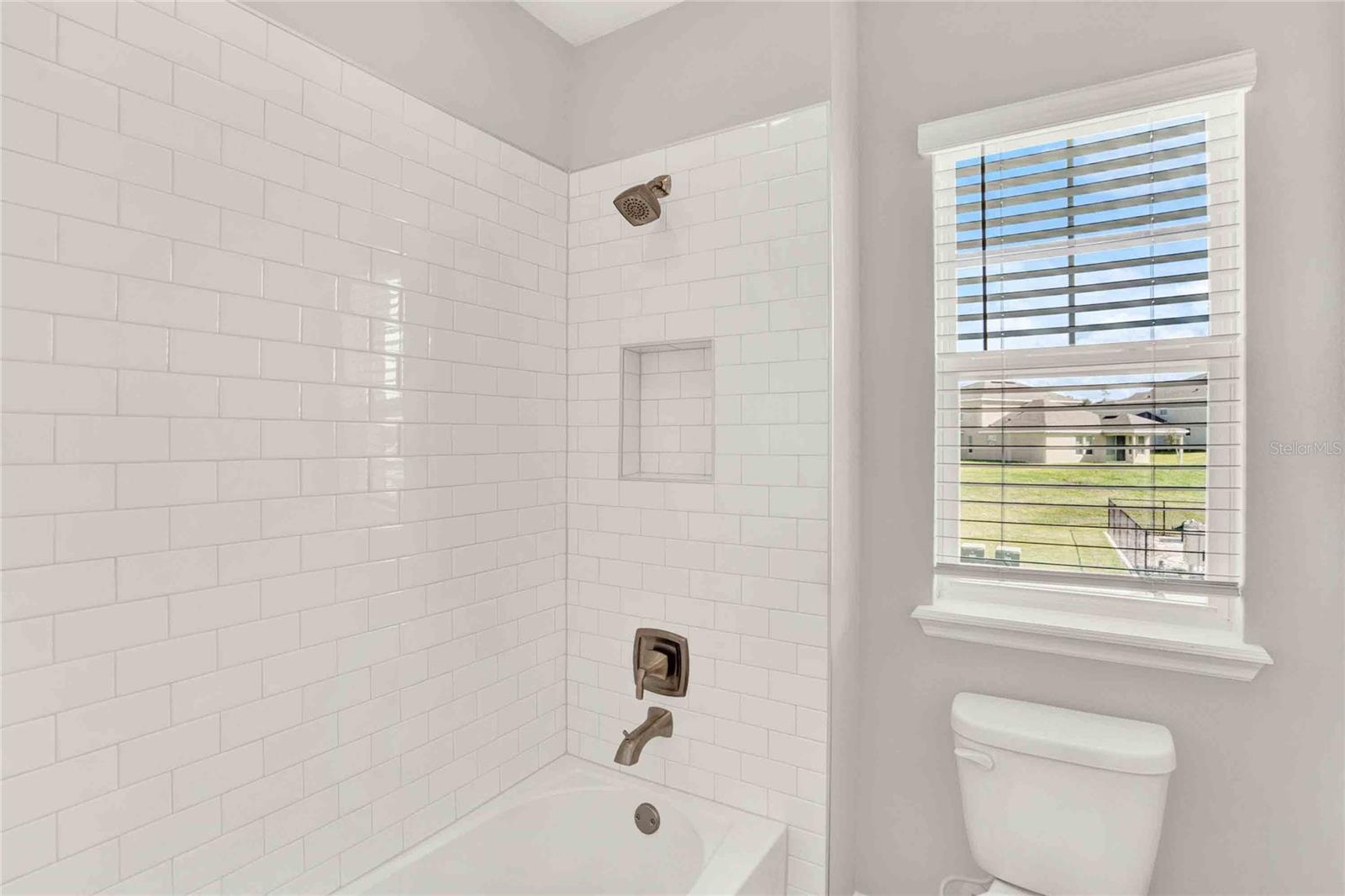 17814 Hither Hills Cir Property Photo 34