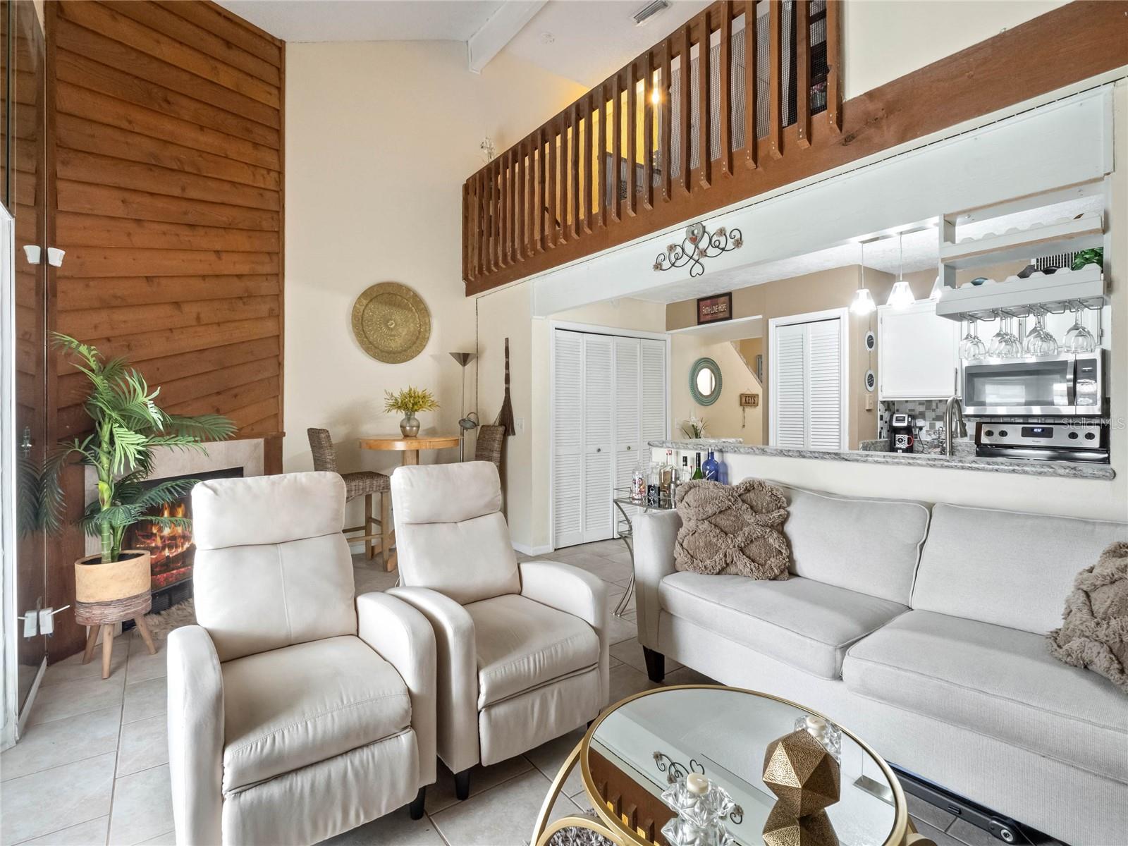 6807 Magnolia Pointe Circle Property Photo 6