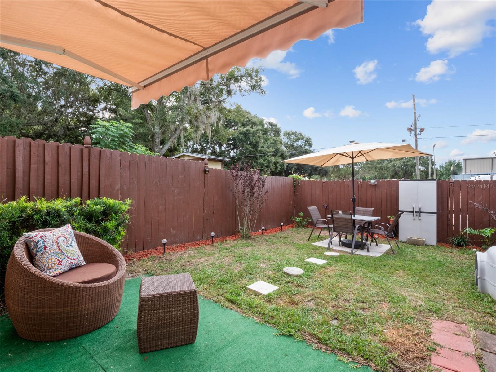 6807 Magnolia Pointe Circle Property Photo 24