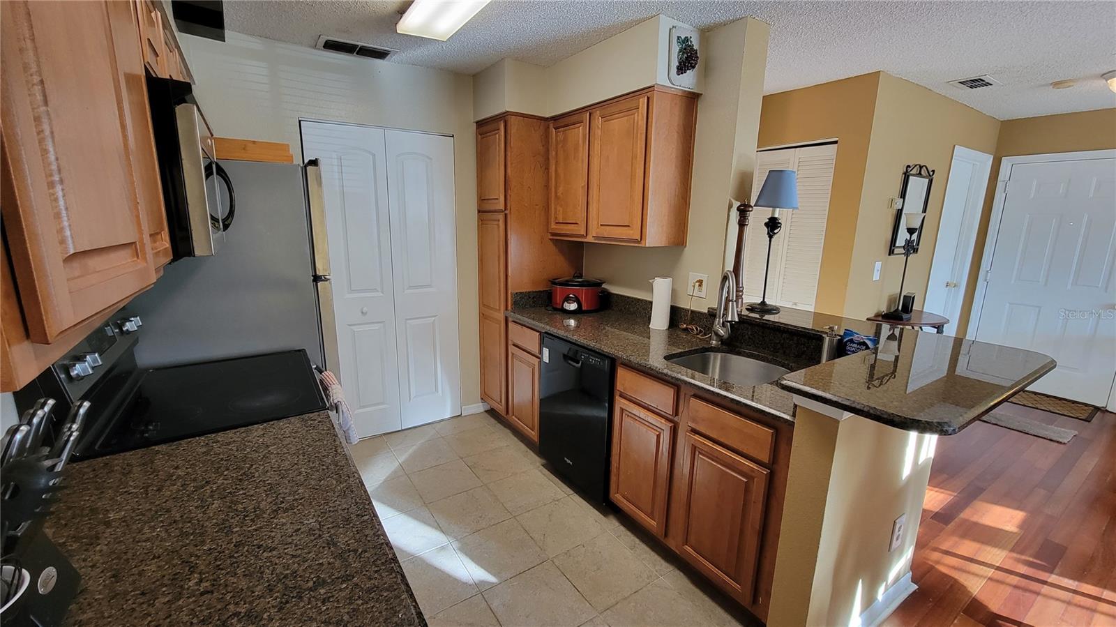 1069 S Hiawassee Rd #1317 Property Photo 7