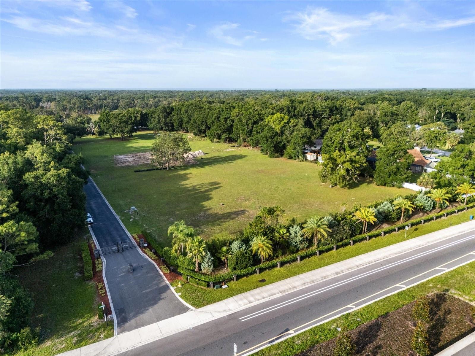 314 Gravina Pt Property Photo 25