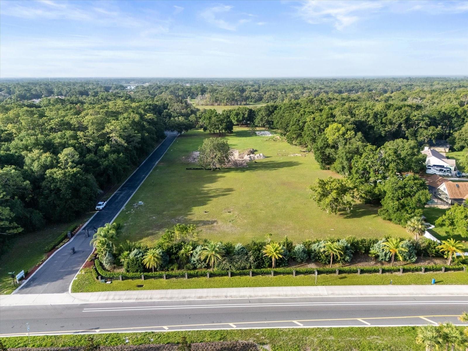 314 Gravina Pt Property Photo 26